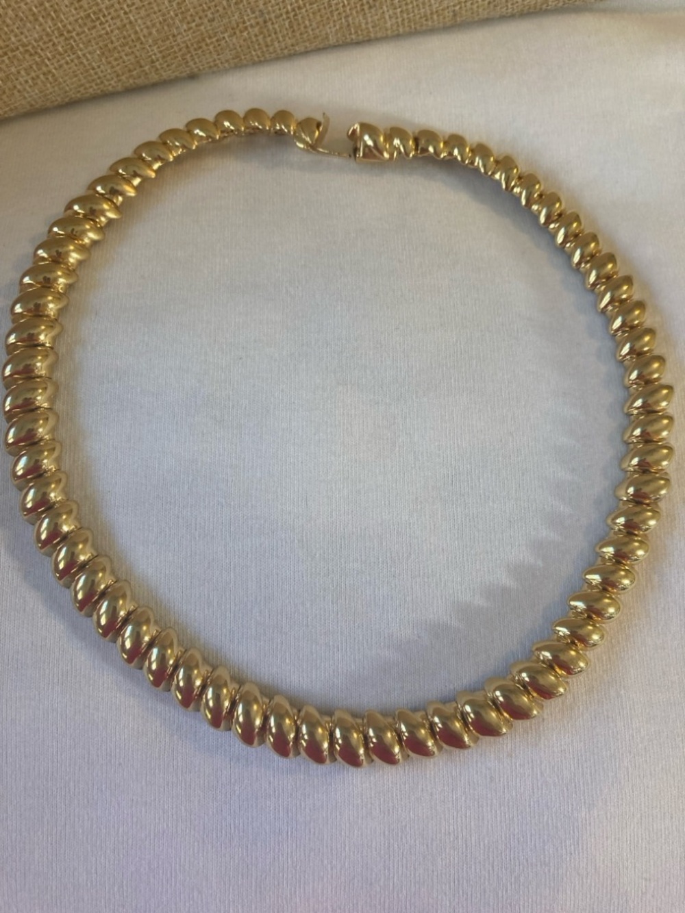 Ciner Signed Vintage Choker Necklace Push Clasp